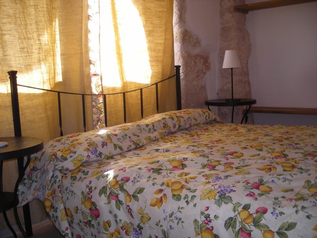 Masseria Ferri Ostuni Habitación foto